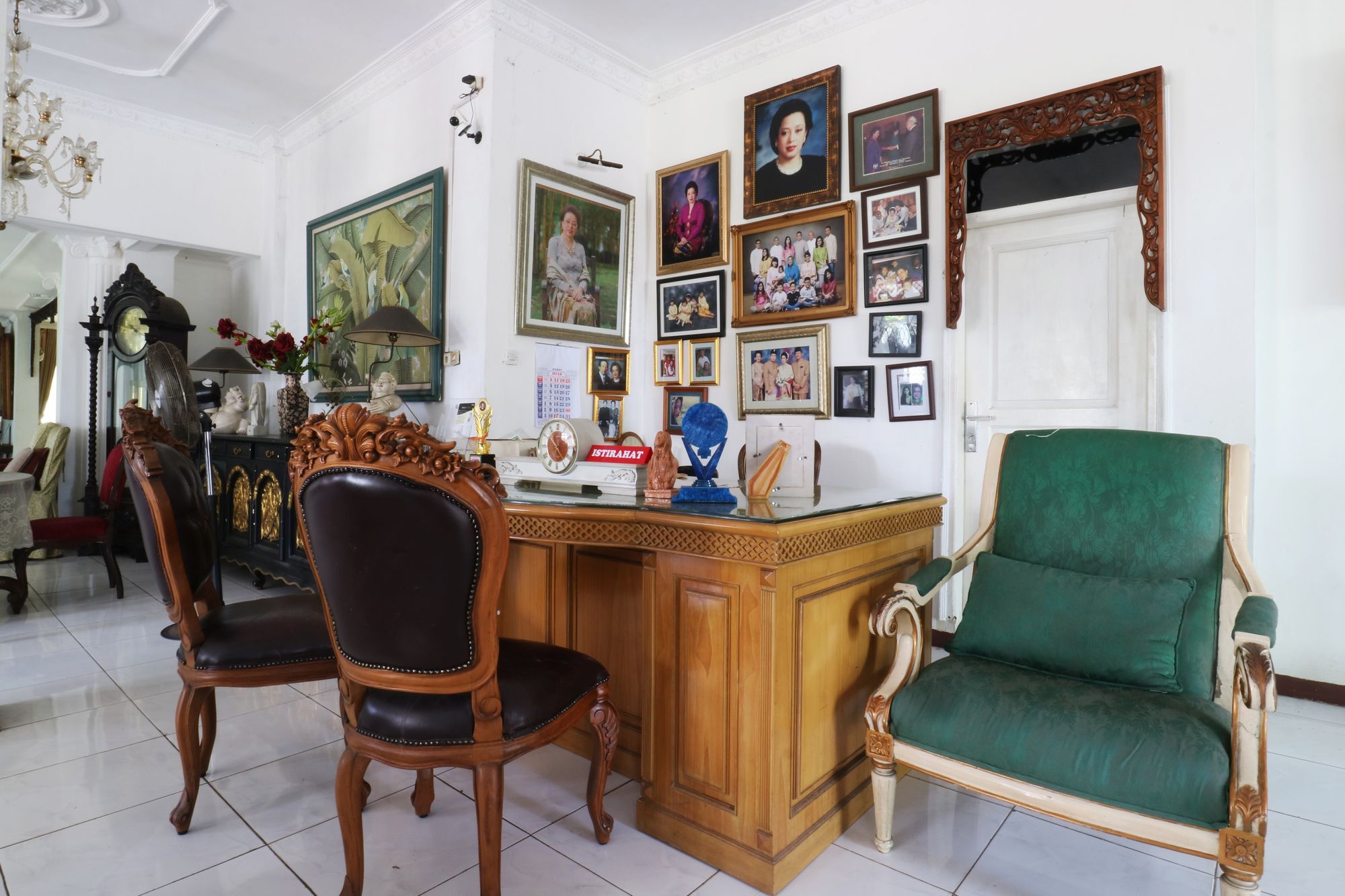 Villa Sri Manganti Jakarta Bagian luar foto