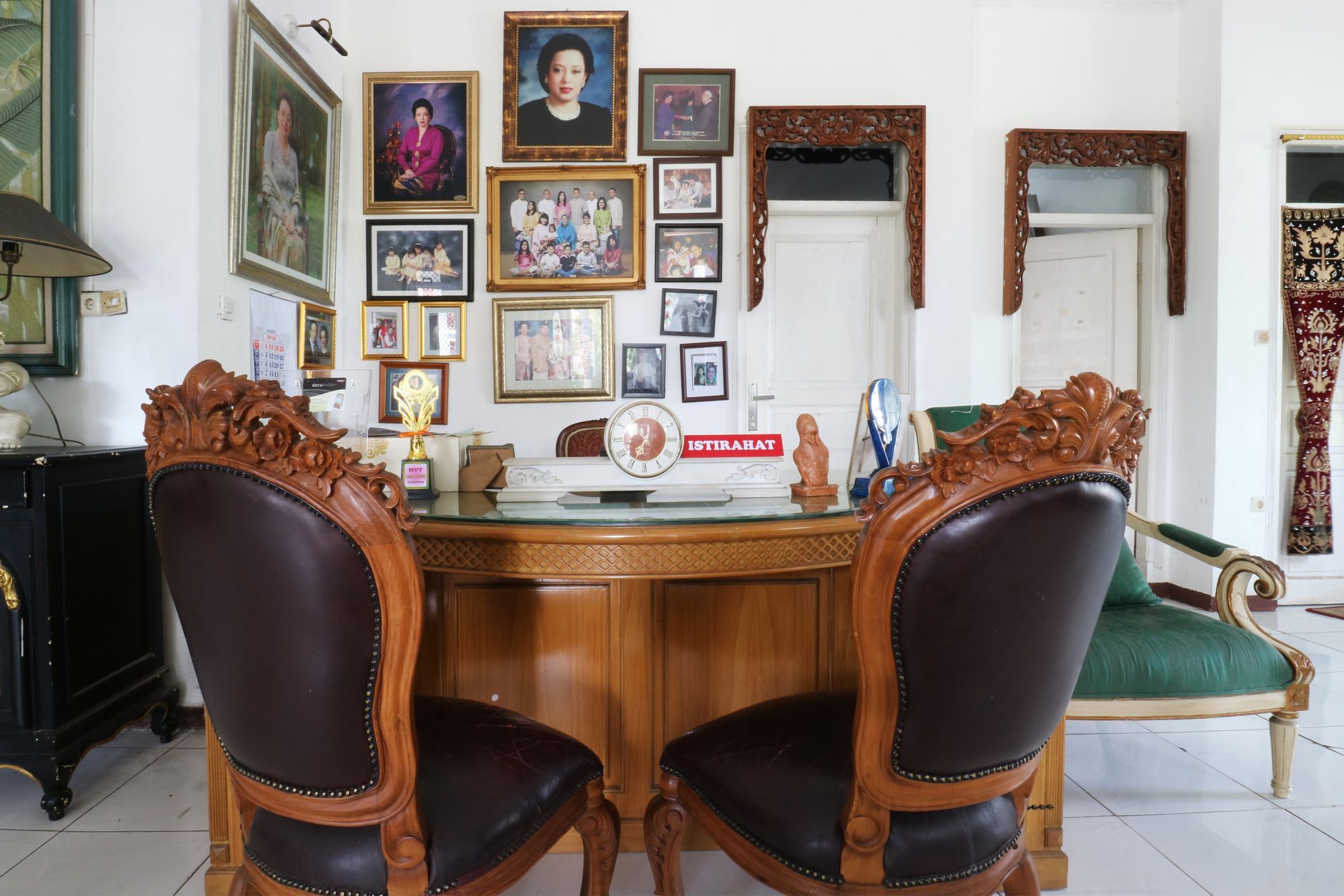 Villa Sri Manganti Jakarta Bagian luar foto