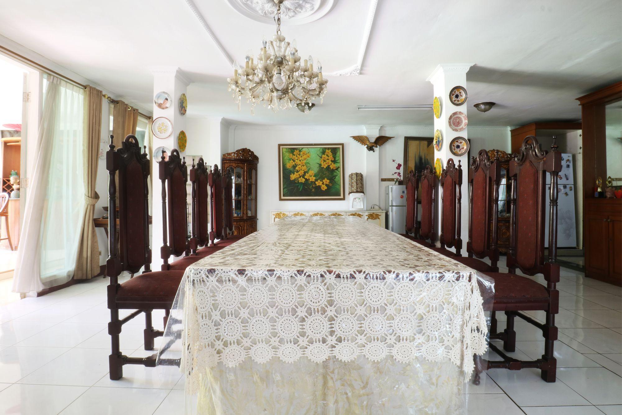 Villa Sri Manganti Jakarta Bagian luar foto